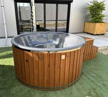 ThermoZen Hottub 200 cm - interne houtkachel - Showroommodel